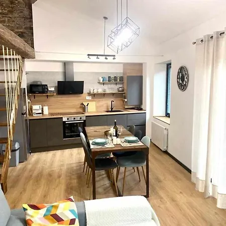 Apartament Atico Abuhardillado Imak *