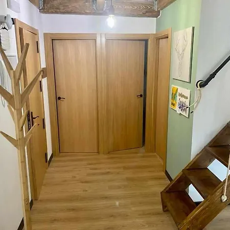 Atico Abuhardillado Imak 哈卡