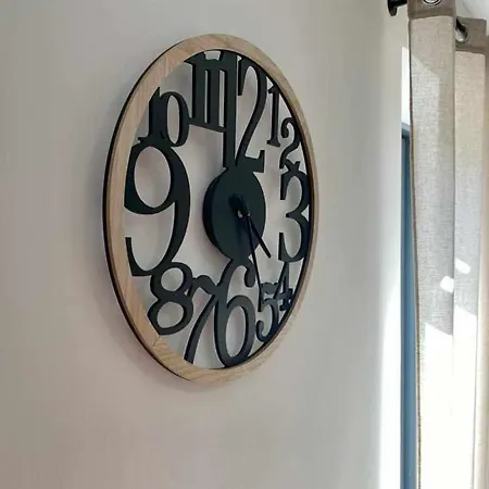 Atico Abuhardillado Imak * 哈卡