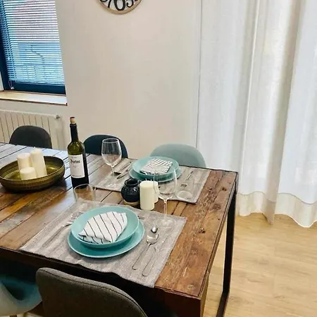 公寓 Atico Abuhardillado Imak