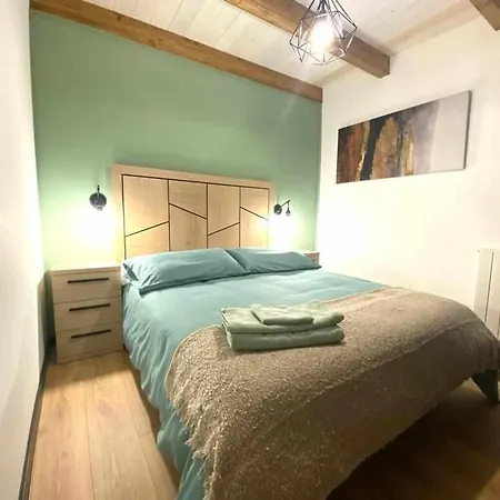 Lägenhet Atico Abuhardillado Imak *