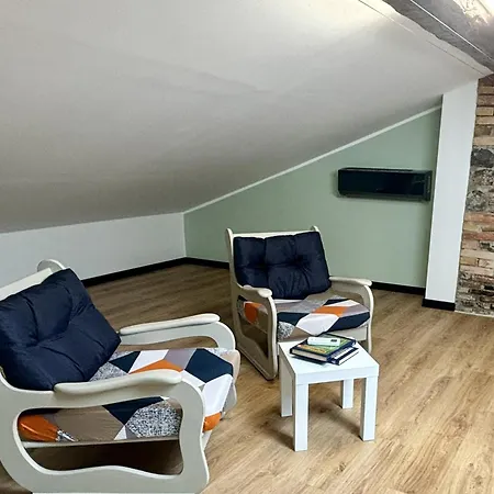 Atico Abuhardillado Imak Lägenhet