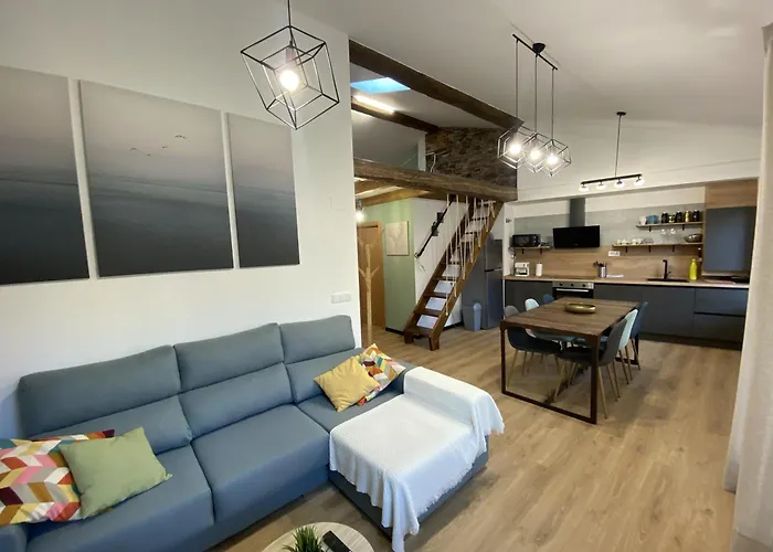 Atico Abuhardillado Imak Jaca